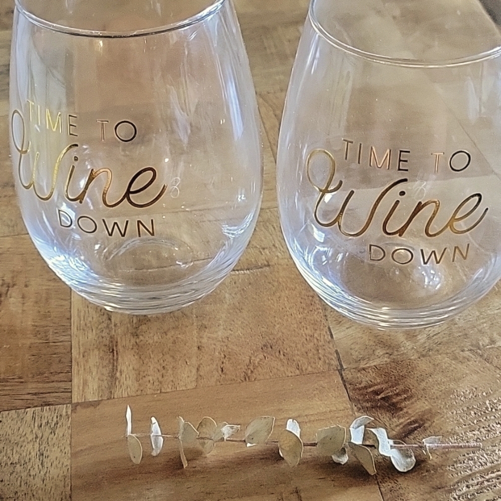 WINE GLASSES